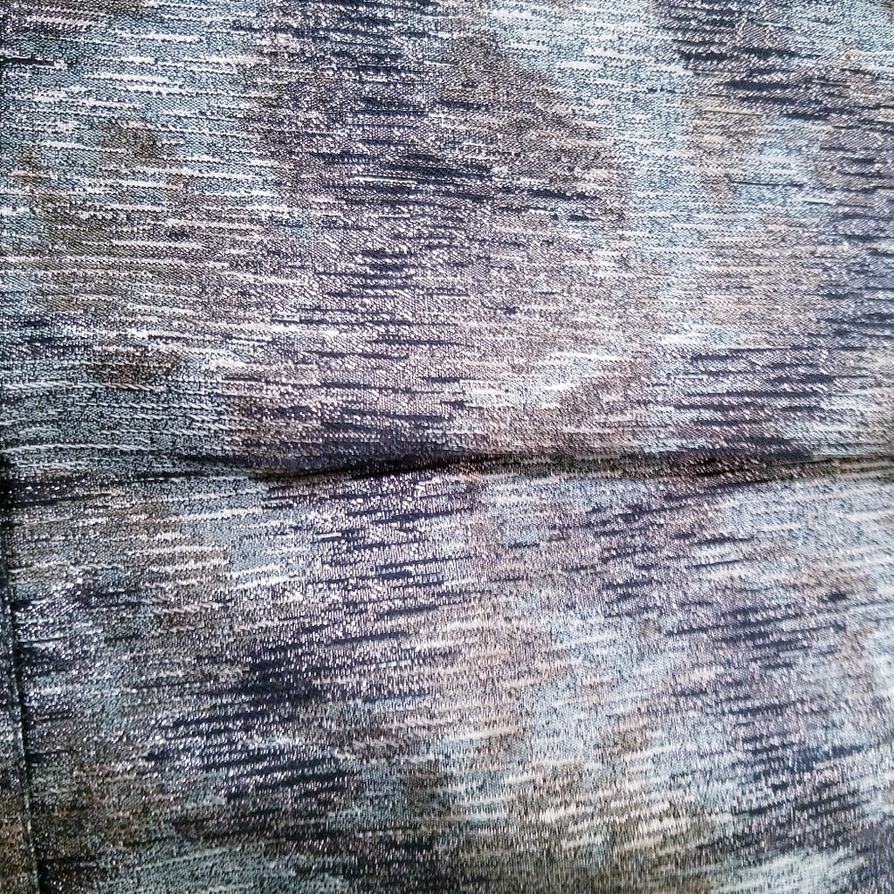 Burberry | Evening‎ Metallic Flare Skirt, size 8 - Picture 10 of 11